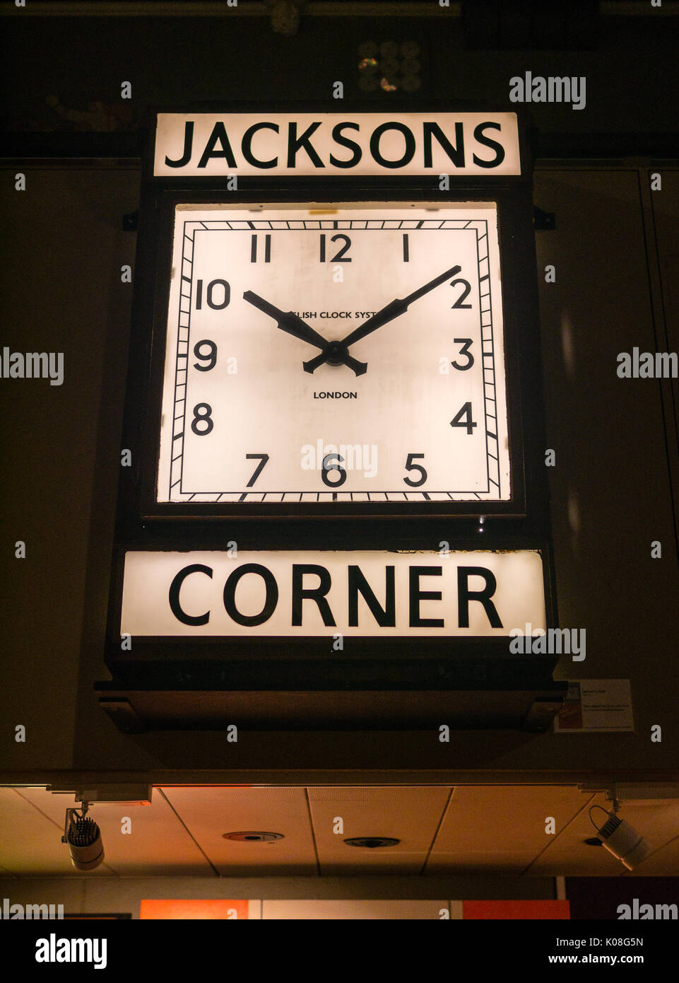 Jacksons Corner Clock, Reading Museum, Reading Town Hall, Angleterre, Royaume-Uni, GB. Banque D'Images