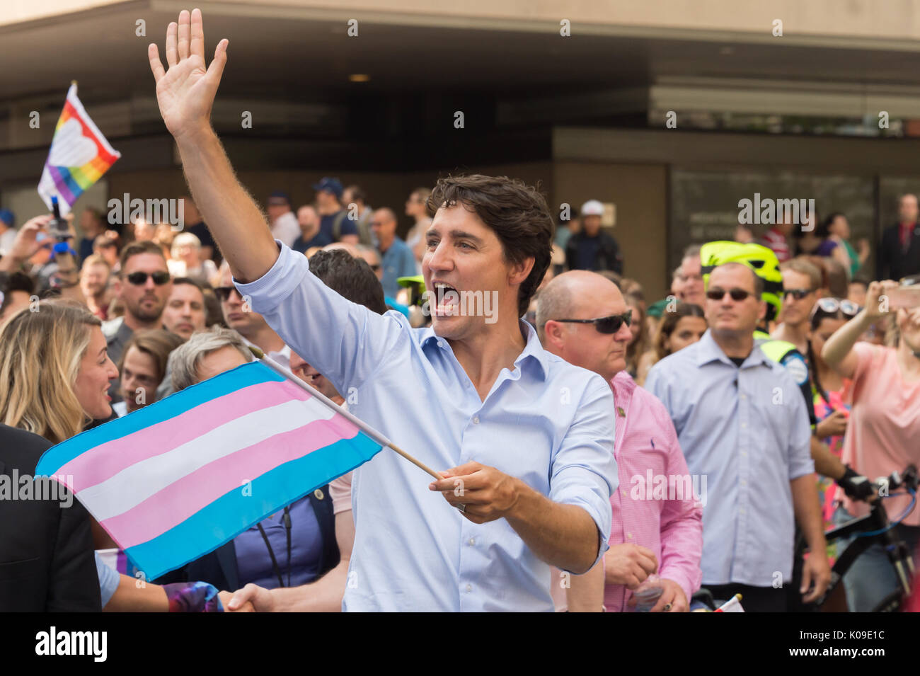 Montréal, Canada. 20 août, 2017. Le premier ministre du Canada, Justin Trudeau prend part au défilé de la fierté Montréal. Banque D'Images