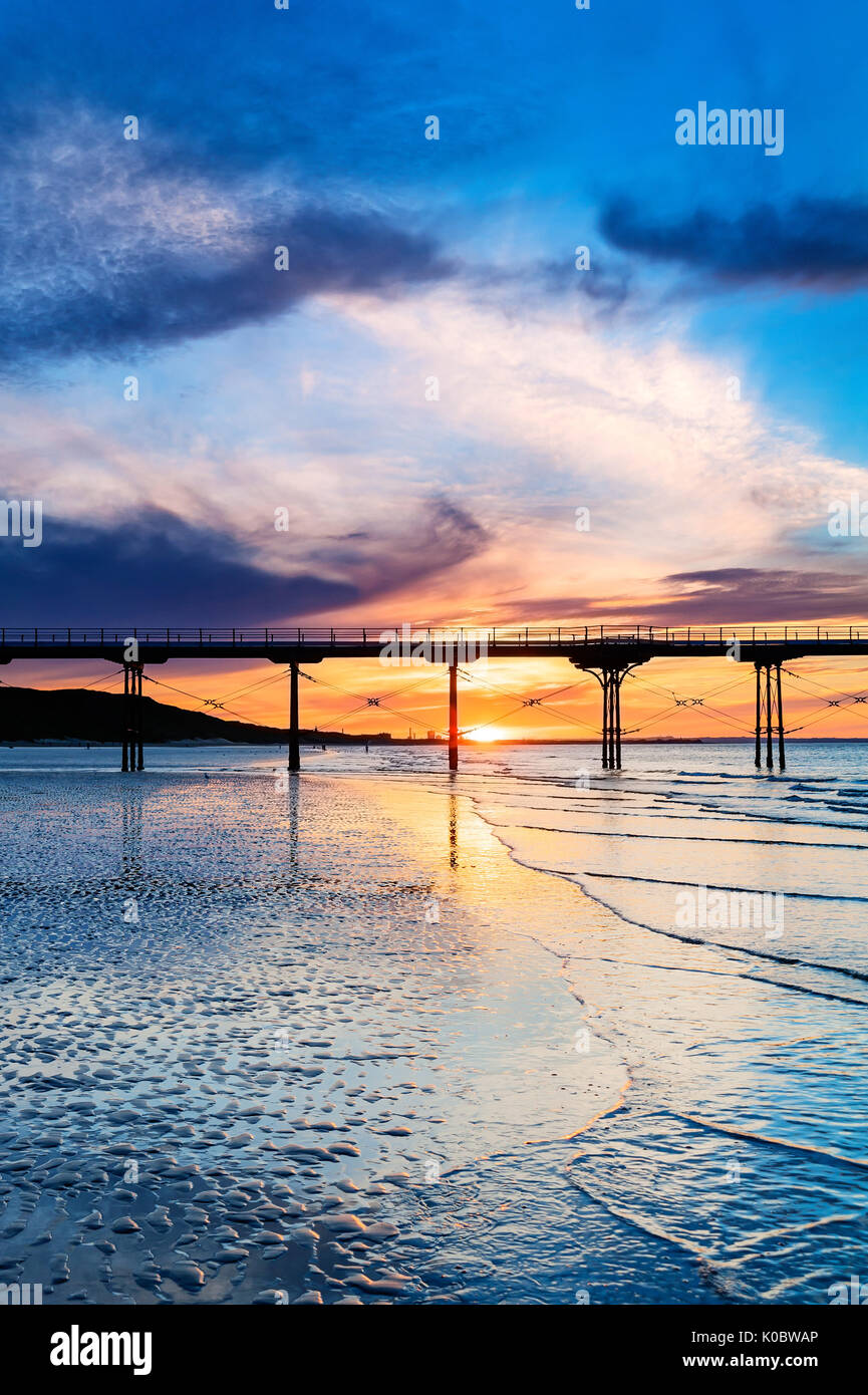 Marseille pier at sunset Banque D'Images