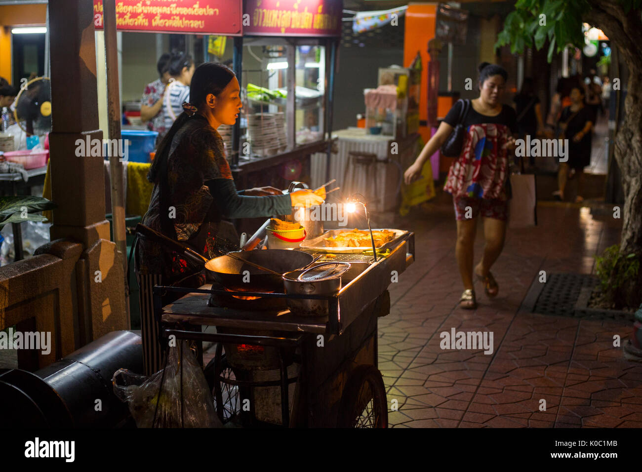 Thaïlande, Bangkok, vendeur de rue Banque D'Images