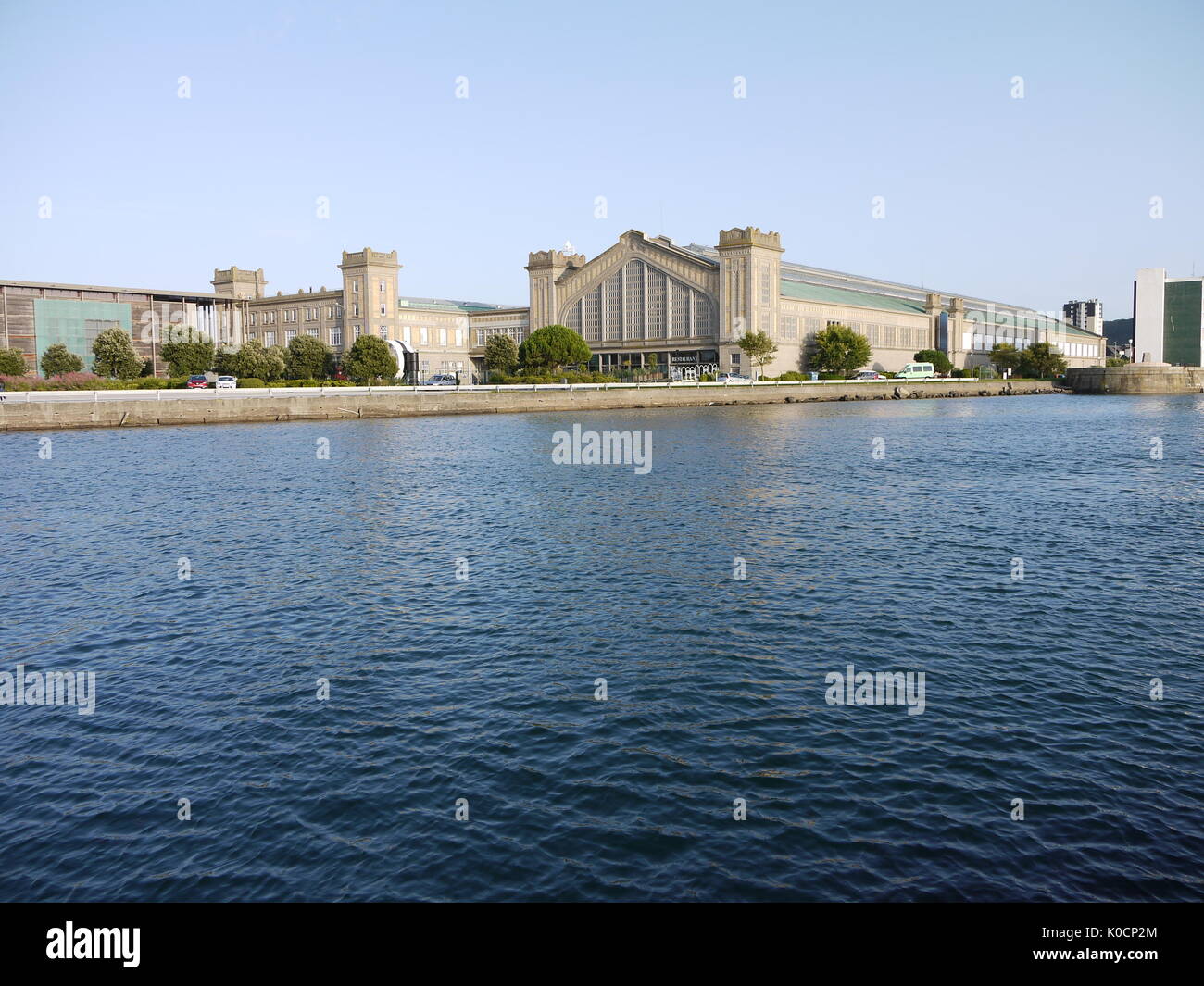 Gare maritime transatlantique de Cherbourg (France) conçu par René Levavasseur. Cette ancienne gare maritime est maintenant un musée naval Banque D'Images