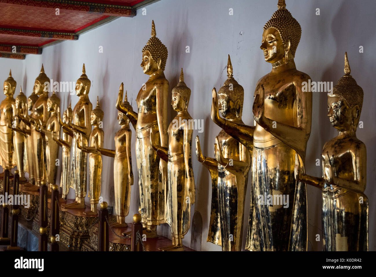 Statues de Bouddha dans le Temple de Wat Pho à Bangkok, Thaïlande Banque D'Images