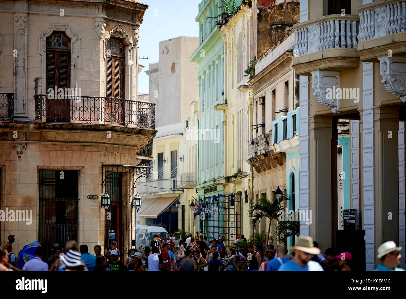 La Havane capitale de Cuba à Cuba, près de la vieille place de la Vieille Ville Banque D'Images