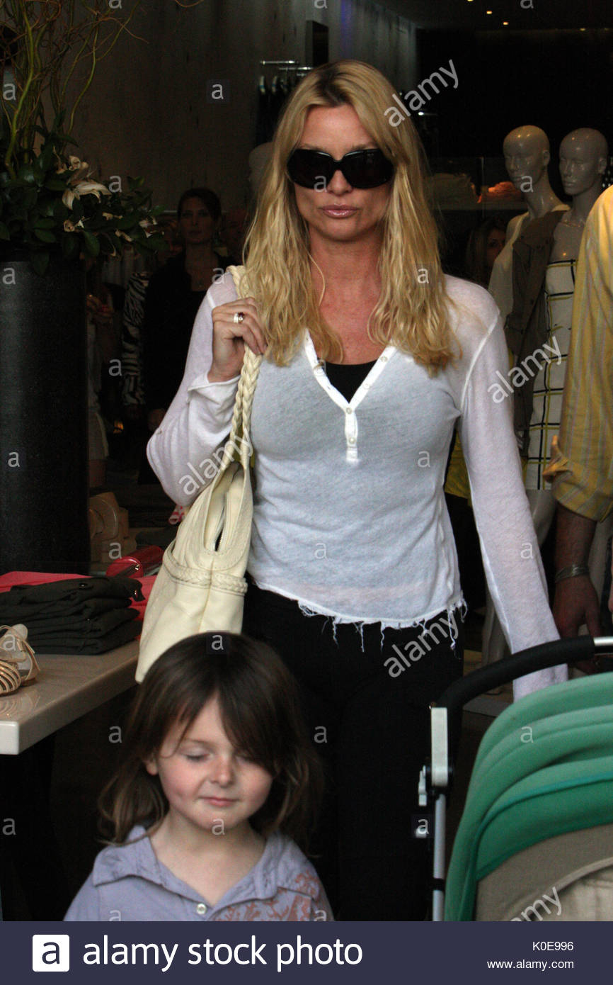 see through Paparazzi Nicollette Sheridan naked photo 2017 Cleavage Paparazzi Nicollette Sheridan naked photo 2017