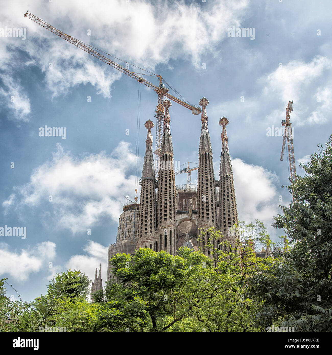 Une vue extérieure de la Basilique de la Sagrada Familia, qui est encore en construction, à Barcelone, Espagne Banque D'Images