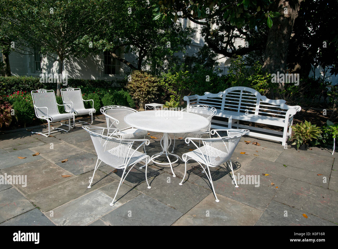 Washington, USA. Août 22, 2017. Vue haute résolution de l'aire de repos dans la roseraie de la Maison Blanche à Washington, DC le Mardi, Août 22, 2017. Credit : MediaPunch Inc/Alamy Live News Banque D'Images