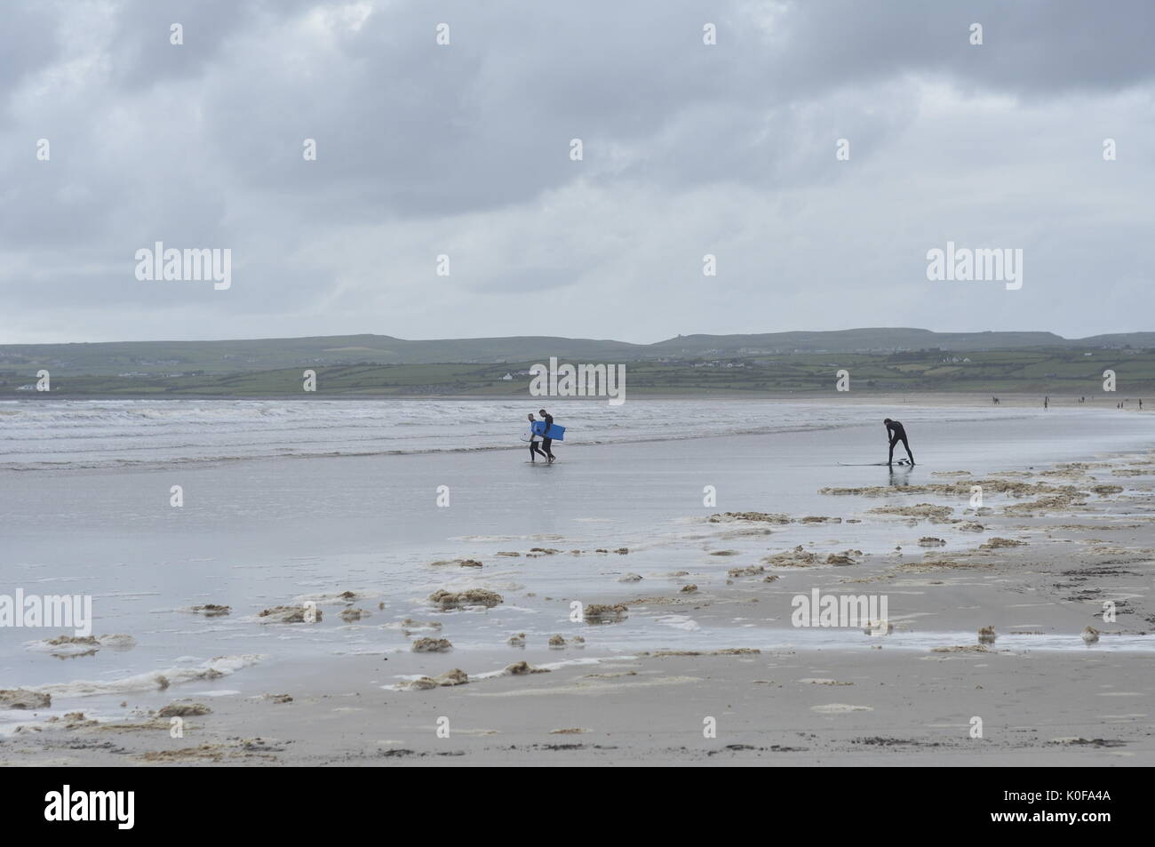 Le Surf en Irlande Banque D'Images