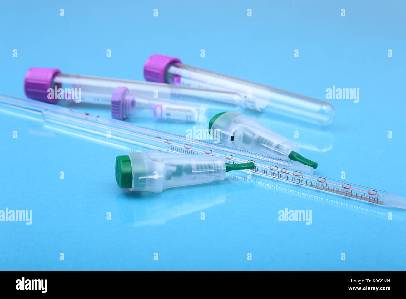 Laboratory cuvettes Banque de photographies et d’images à haute