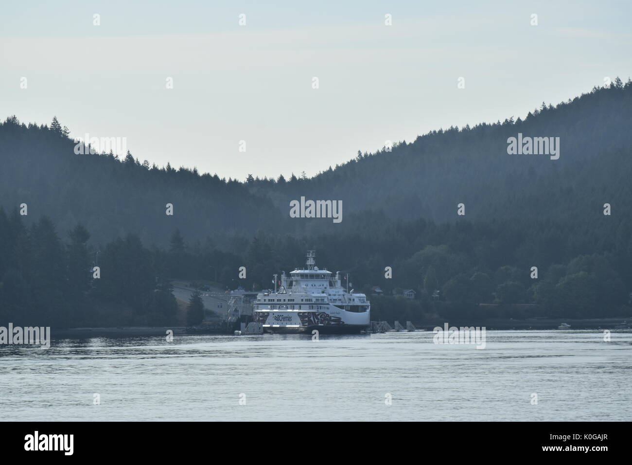 . Les Salish MV Eagle offre des services aux résidents des îles Gulf du sud reliant les communautés pour les villes de Vancouver et de Victoria. Banque D'Images