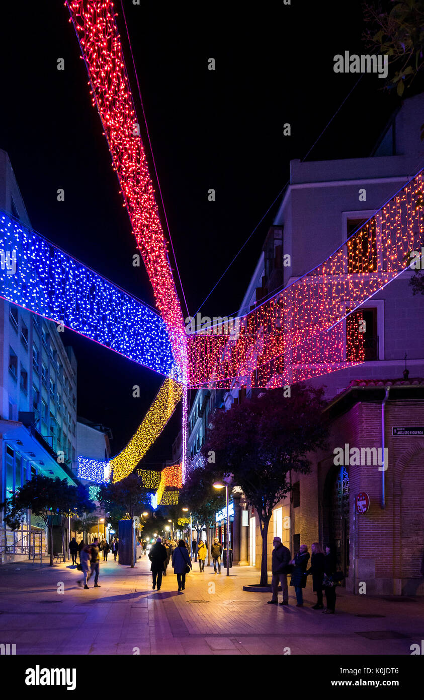Iluminación de Navidad en la calle Fuencarral. La capitale de Madrid. España Banque D'Images