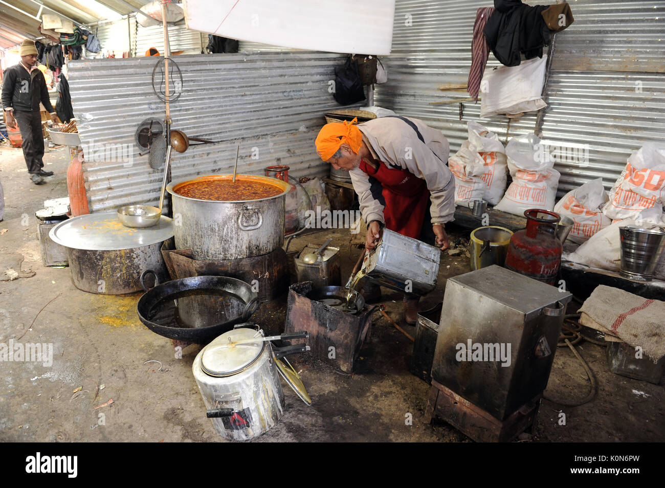 Cuisine shree shiv sewak bhandara, pabibal à Delhi, Jammu Cachemire panchtarni, Inde, Asie Banque D'Images