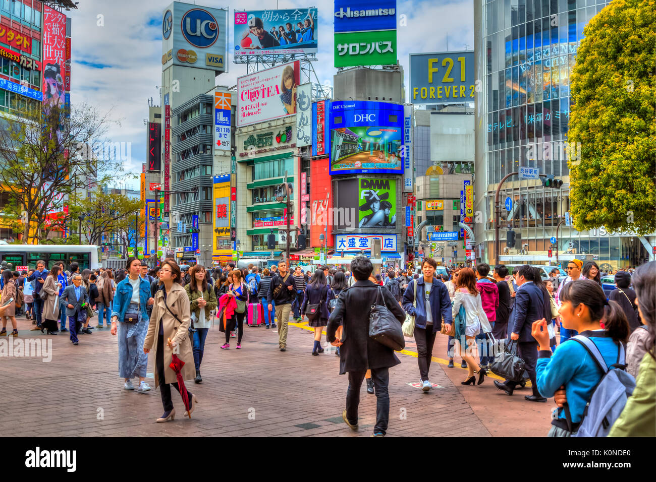 Le passage à niveau de la rue à Shibuya Shibuya, Tokyo, Japon, Asie. Banque D'Images