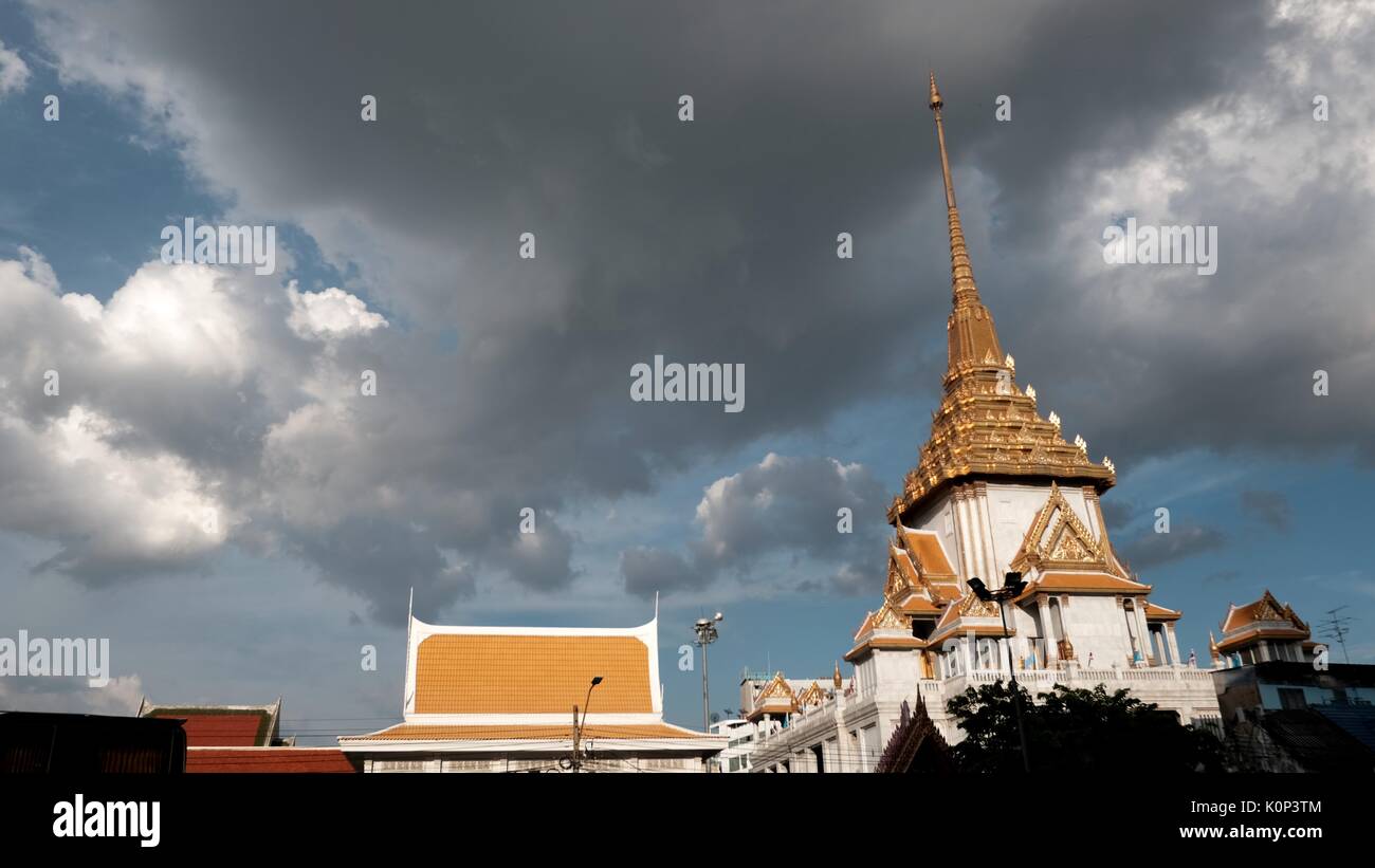 Temple royal style sukhothal golden buddha wat traimit chinatown yaowarat Road Bangkok Thaïlande phra phuttha maha suwana patimakon Banque D'Images