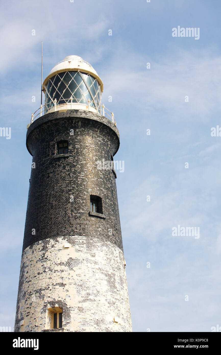 Rejeter Point Lighthouse avant sa restauration. Point de mépris, l'estuaire de la Humber, East Yorkshire Banque D'Images