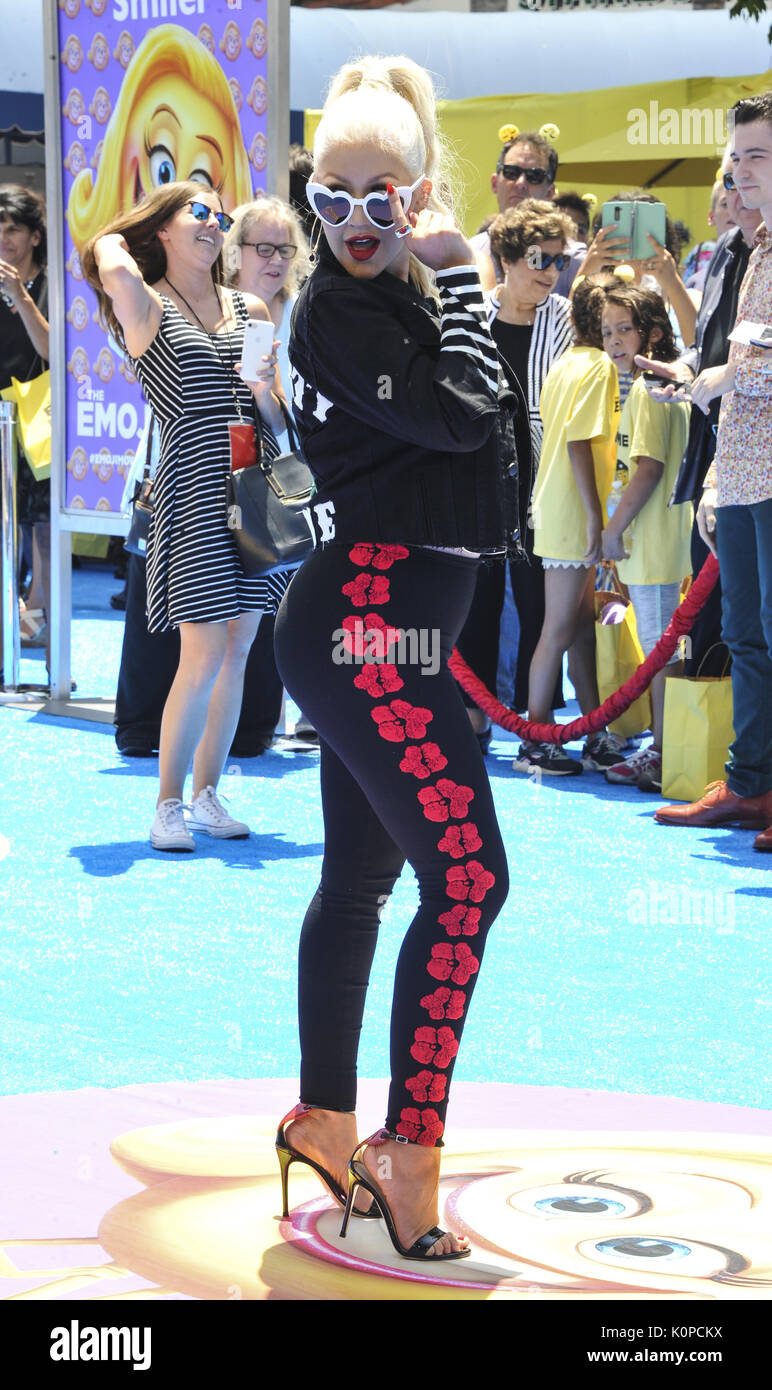 L Emoji Premiere Film Avec Christina Aguilera Ou Los Angeles California United States Quand 24 Juillet 17 Credit Wenn Com Apega Photo Stock Alamy