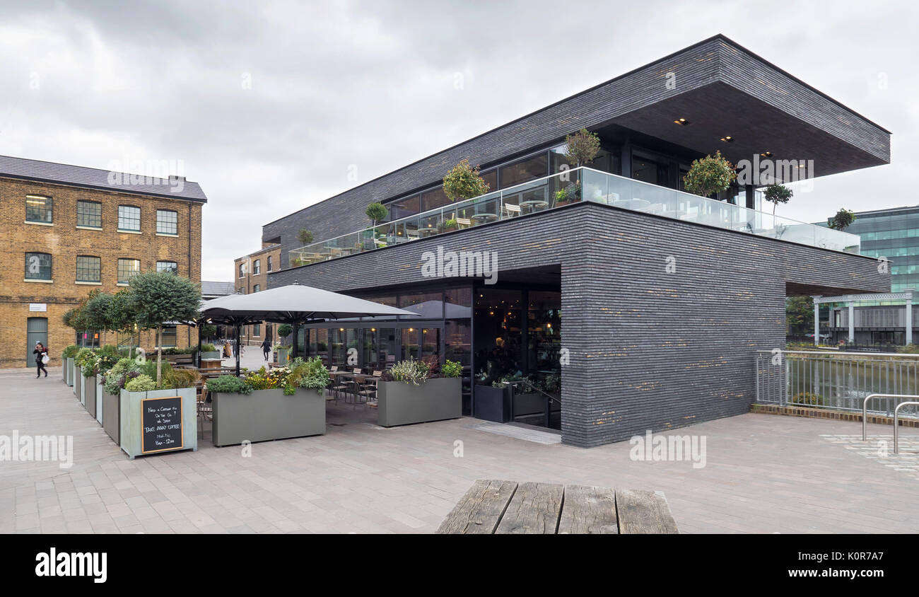 Le restaurant de l'immeuble, 3 Lighterman Square, Grenier, London par Stanton Williams Architects. Banque D'Images