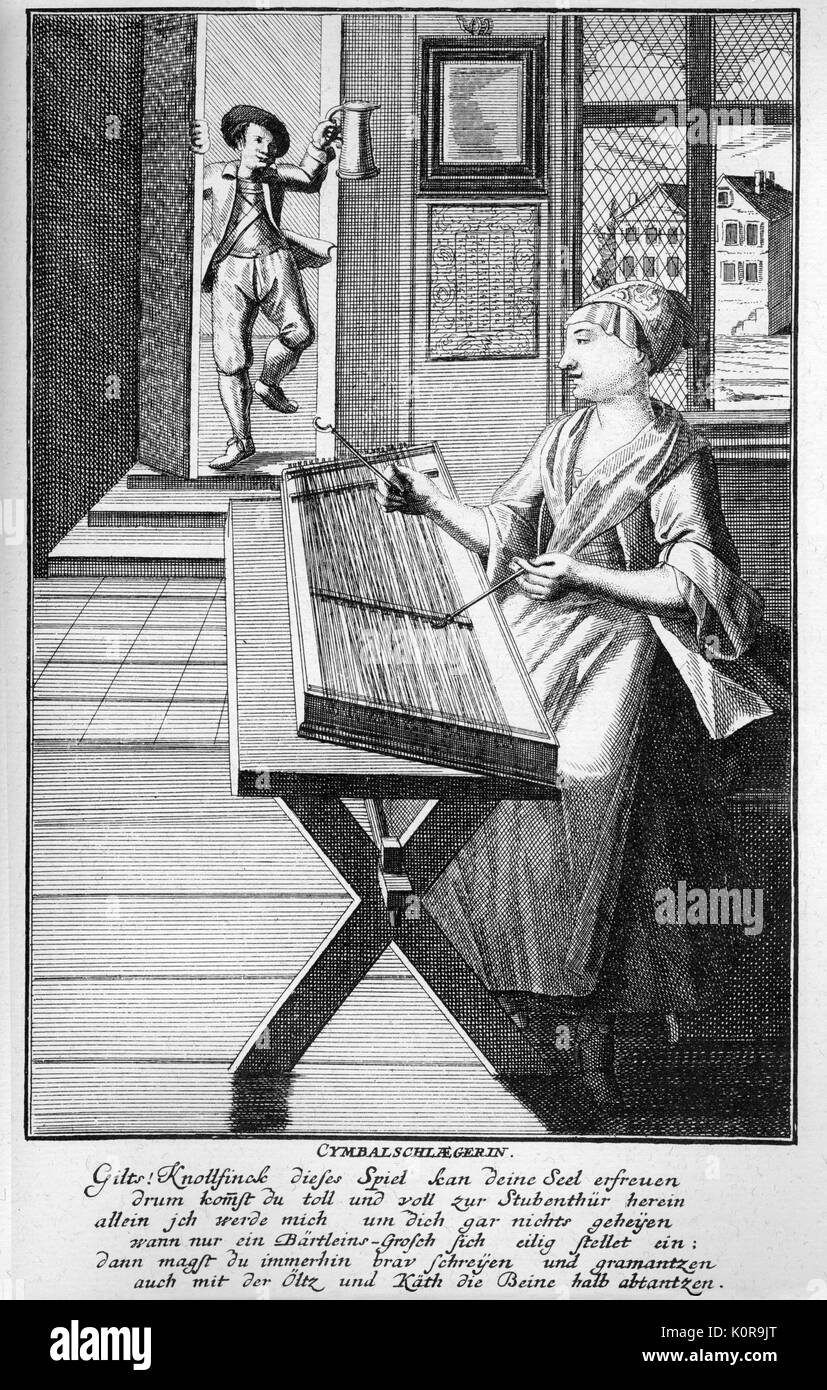 Femme jouant de l'dulcimer (allemand : Cymbalschlaegerin). Gravure par J C Weigel (1661-1726) de la "usicalisches Theatrum'. Banque D'Images