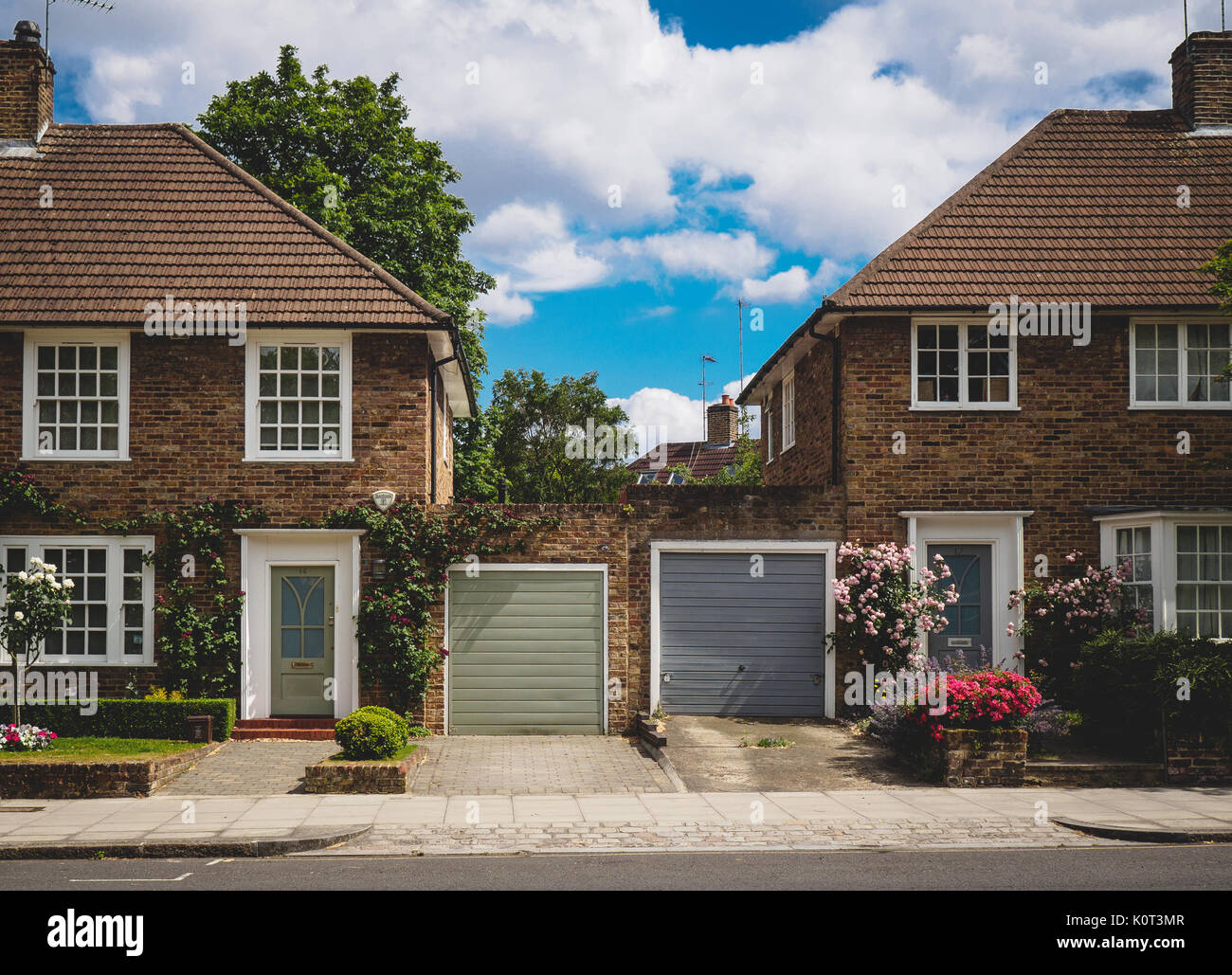 Maisons typiques du nord de Londres (Royaume-Uni). Juillet 2017. Le format paysage. Banque D'Images