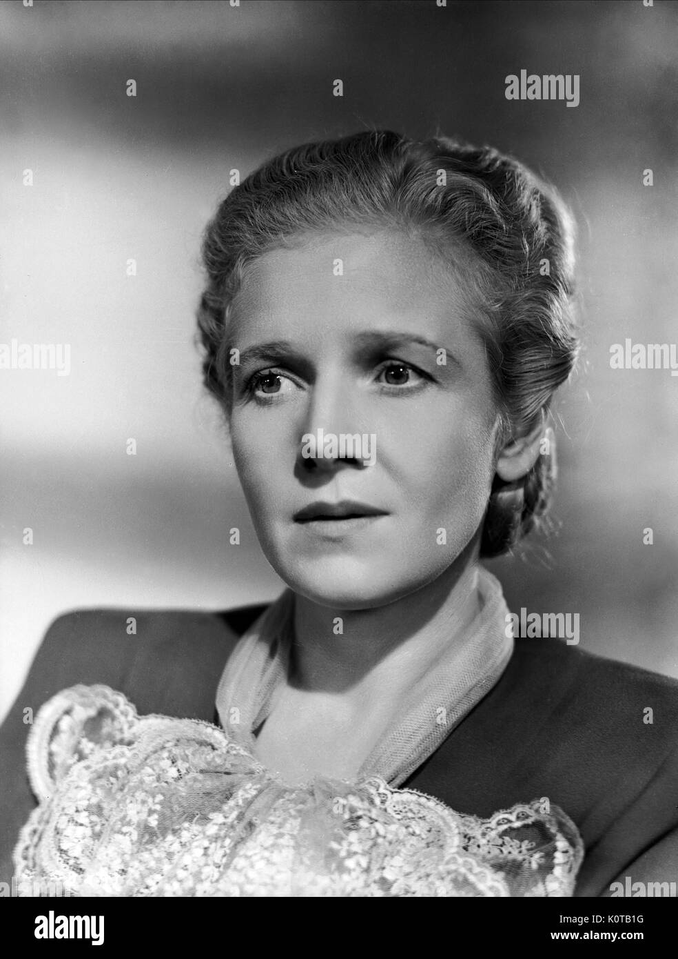 ANN HARDING YEUX DANS LA NUIT (1942) Banque D'Images