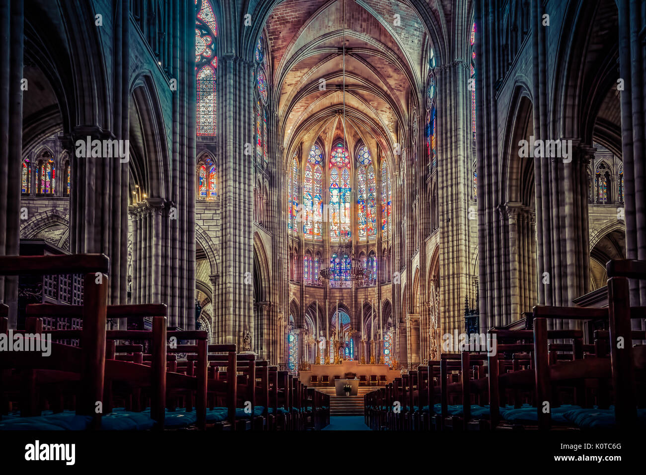 Basilique de saint denis Banque de photographies et d’images à haute