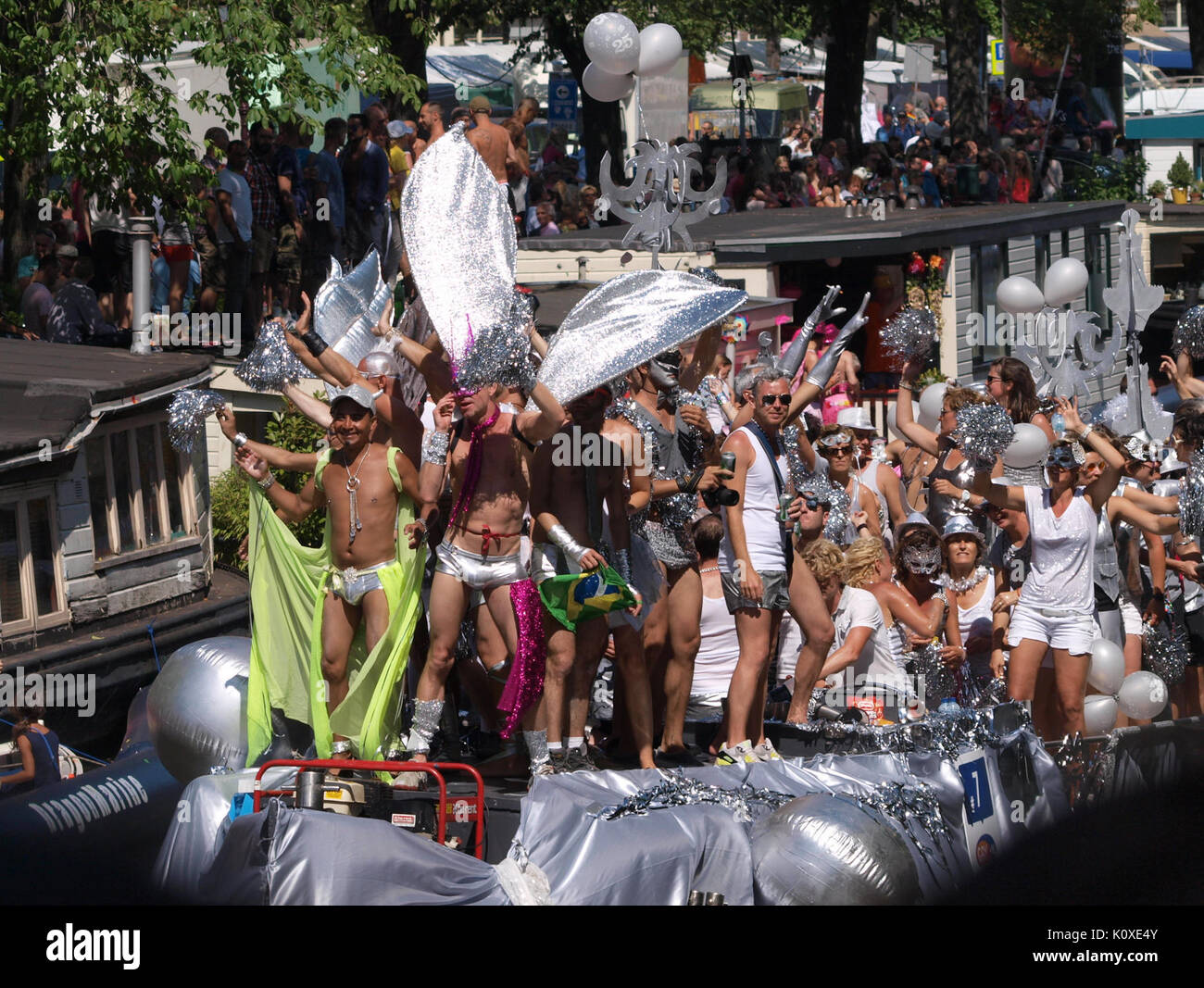 Amsterdam Gay Pride 2013 voile no7 pic3 Banque D'Images