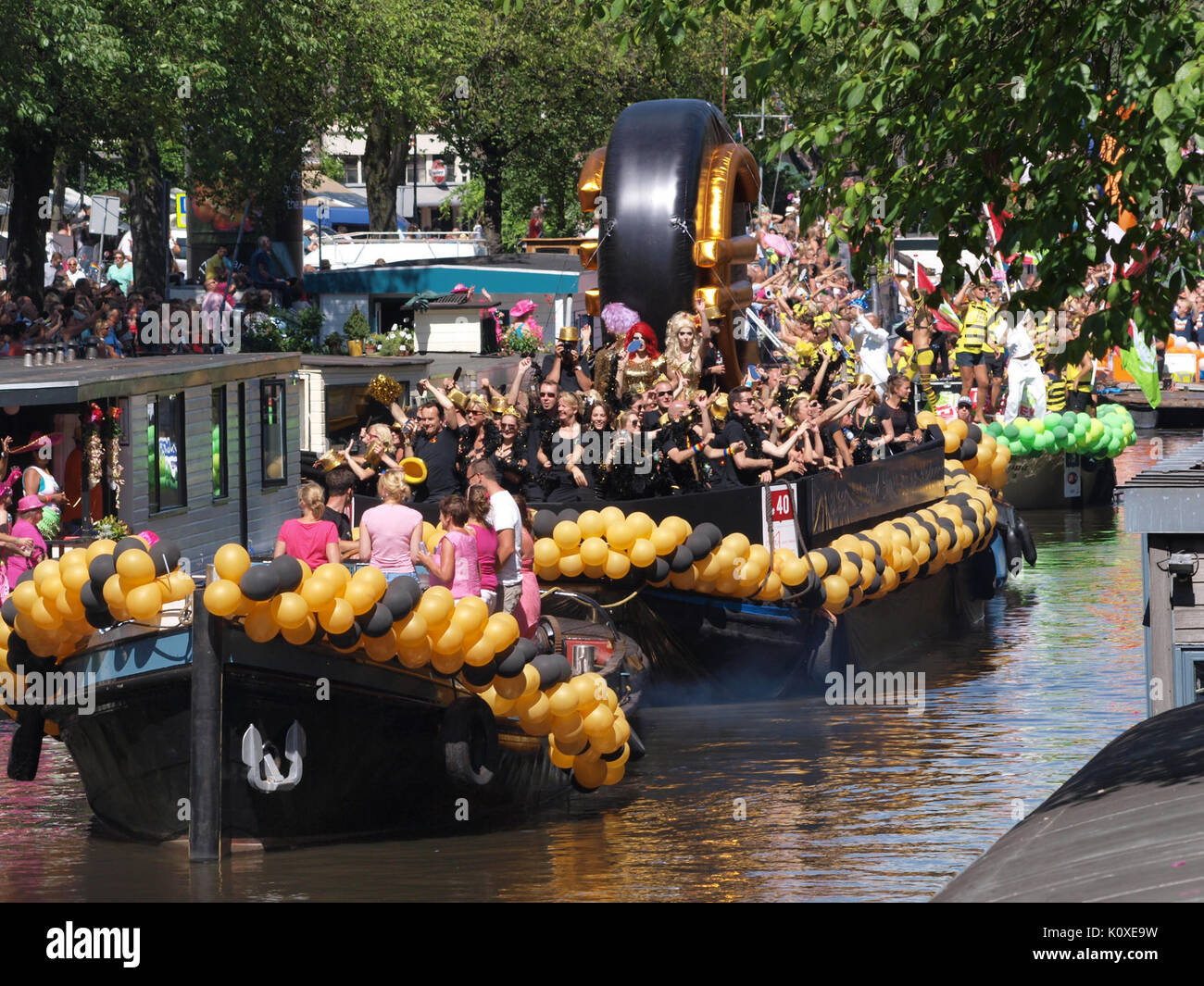 Amsterdam Gay Pride 2013 bateau40 pic1 Banque D'Images
