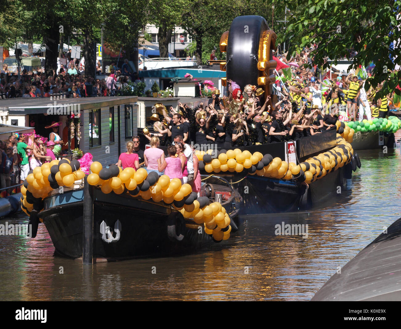 Amsterdam Gay Pride 2013 bateau40 pic2 Banque D'Images