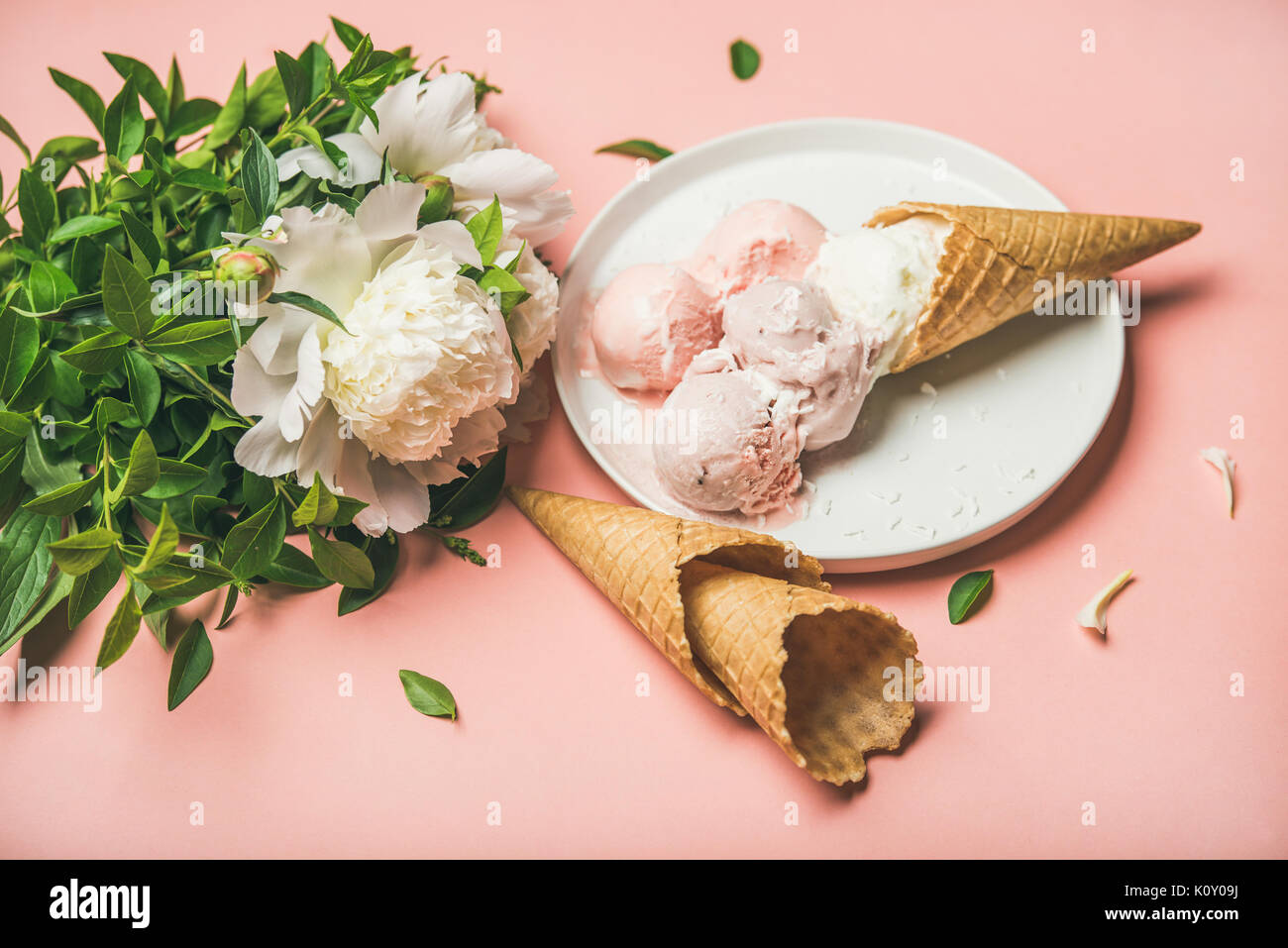 Boule De Glace En Banque d'image et photos Alamy