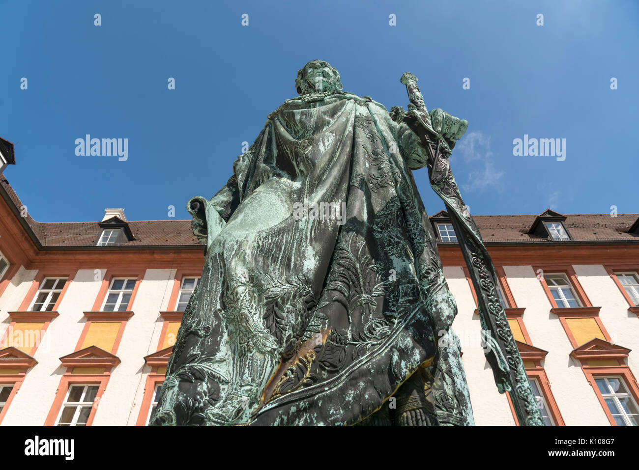 Statue von Maximilian II - Koenig von Bayern, Altes Schloss, Bayreuth, Oberfranken, Bayern, Deutschland | Statue du roi Maximilian, le vieux château, Banque D'Images