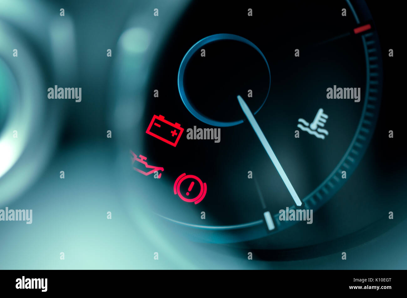 Gros plan sur location de planche de bord et l'icône d'avertissement Banque D'Images