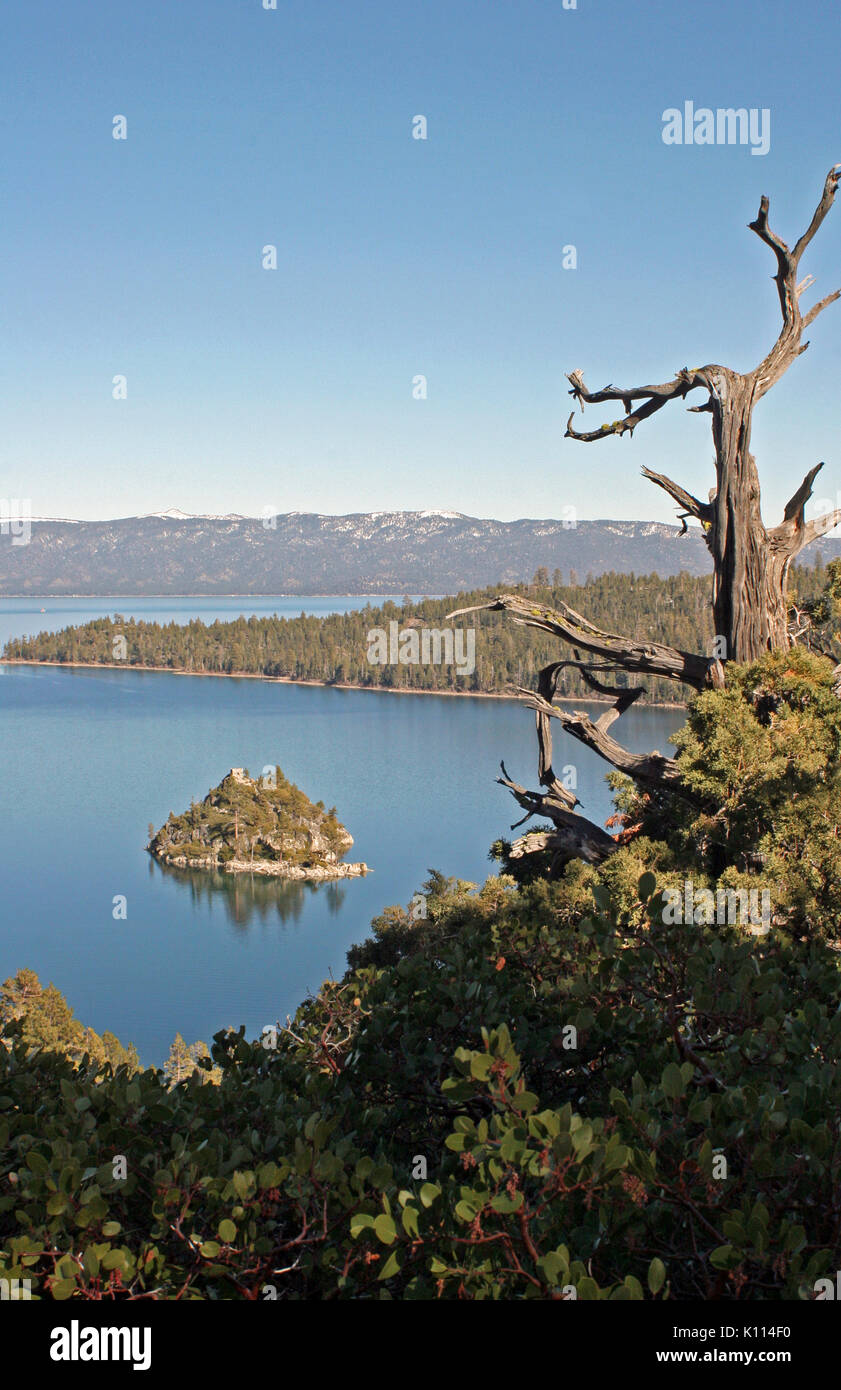 Vue panoramique de l'EMERALD BAY dans la région de Lake Tahoe, California Banque D'Images