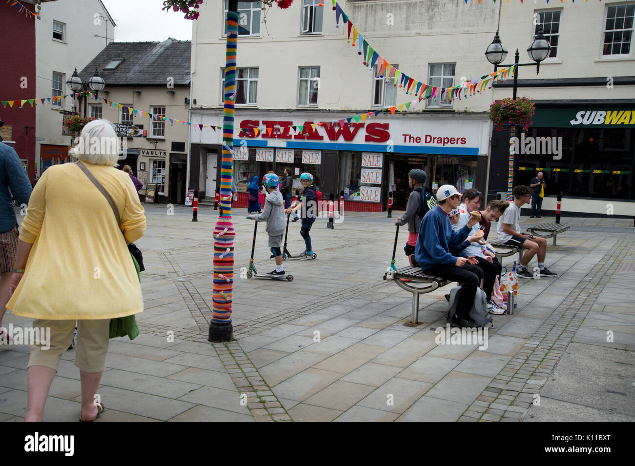 L'ouest du pays de Galles. Haverford West. Sortir la galerie d'art en plein air -, une partie de la ville et de célébration. Banque D'Images