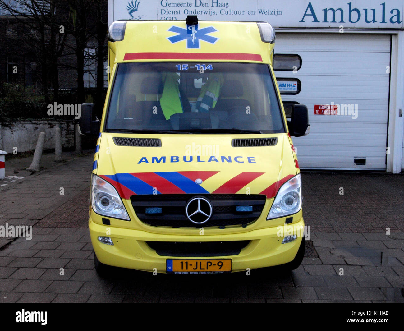 Haaglanden Ambulance unit 15 114, Mercedes à Delft, Pays-Bas pic3 Banque D'Images