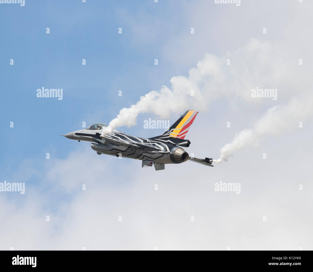 Belgian Air Force F-16 Fighting Falcon solo display à l'Royal International Air Tattoo 2017 Banque D'Images