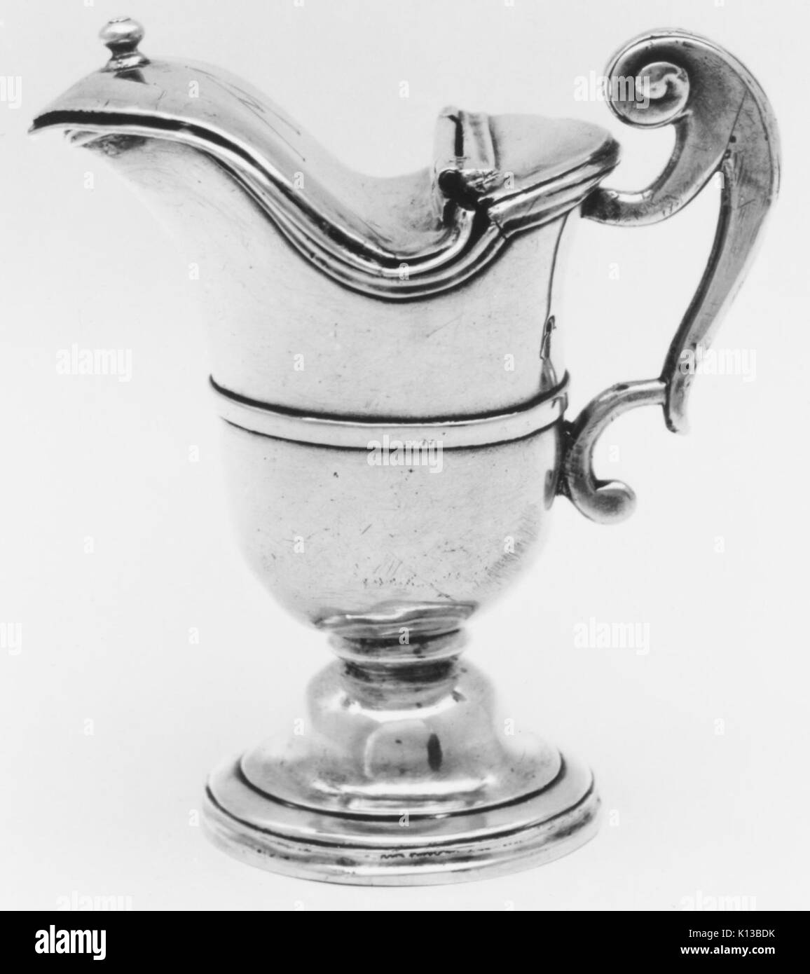 Autel cruet (l'un d'une paire) rencontré 143138 Banque D'Images