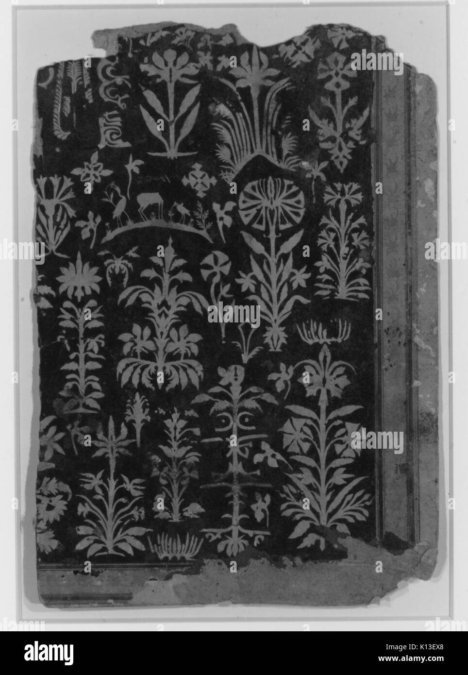 Page d'album avec du papier coupé atteint 270639 Décoration Banque D'Images