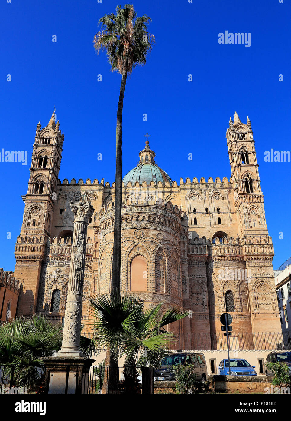 La Sicile, la ville de Palerme, de la cathédrale Maria Santissima Assunta, le côté est présente le caractère d'origine de la coupole de Norman, l'UNESCO, Cathédrale Banque D'Images