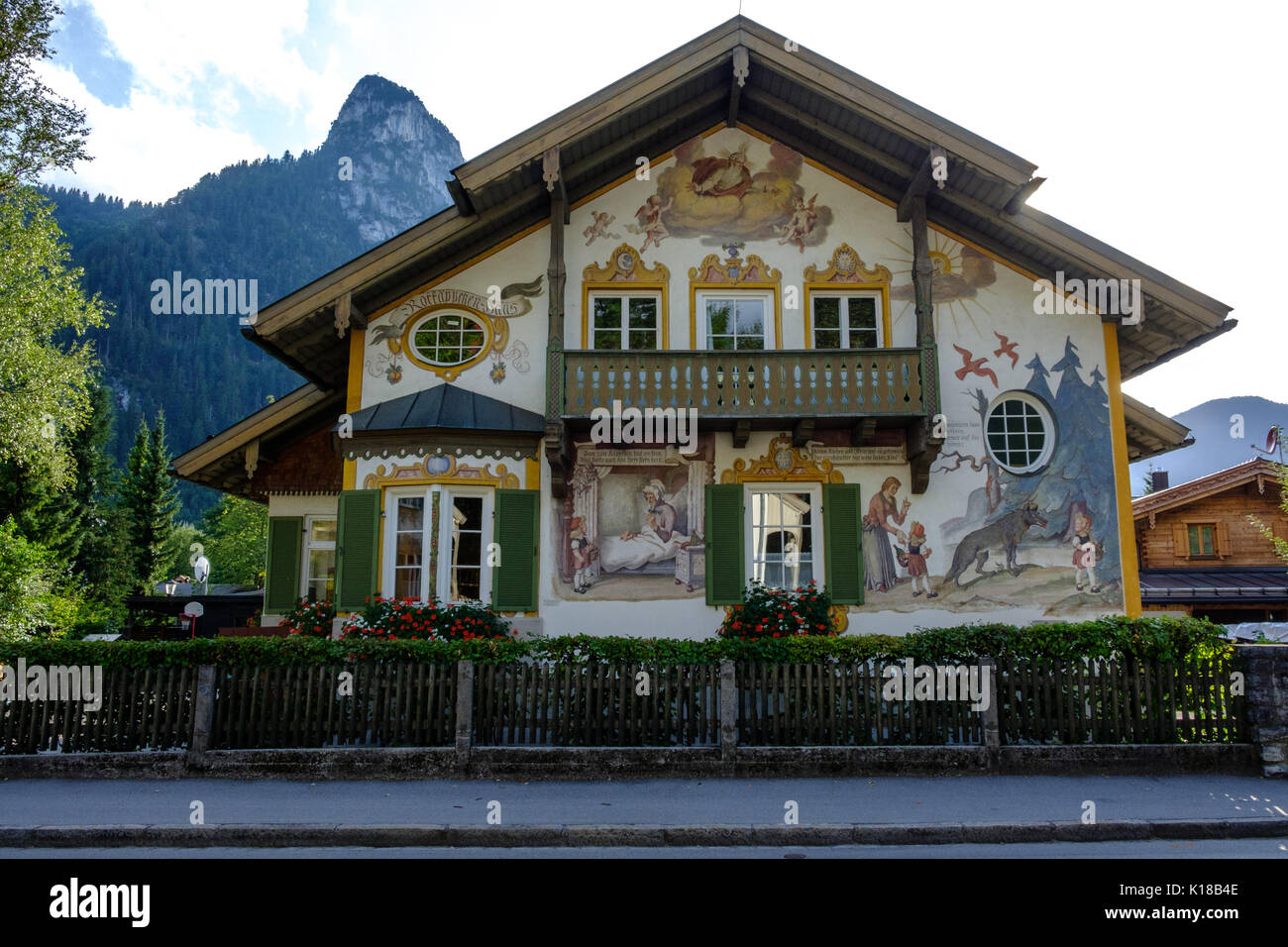 Red Riding Hood chambre à Oberammergau, Allemagne Banque D'Images