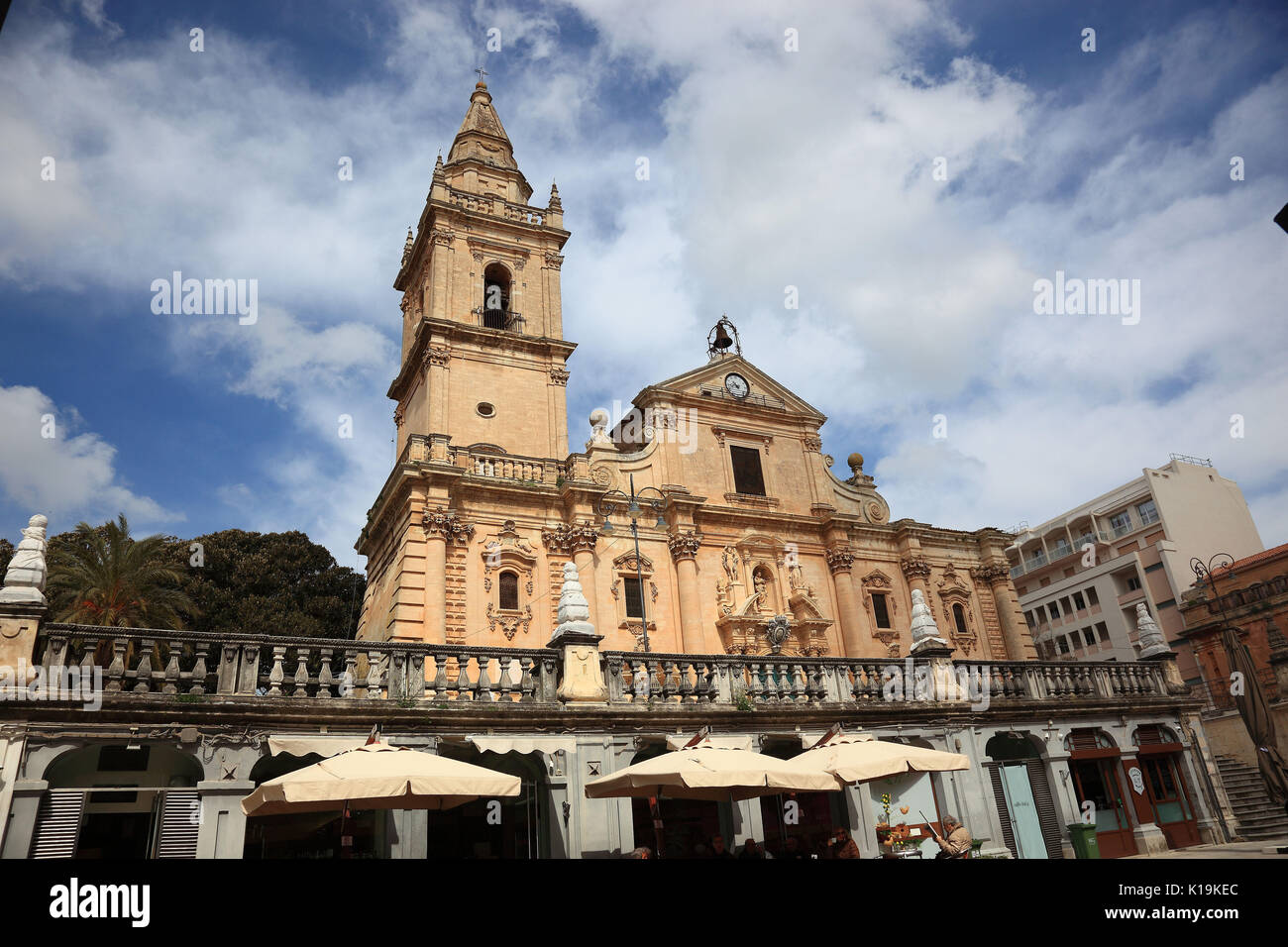 La Sicile, la Ville de Raguse, district de Ragusa Superiore, Cathédrale de San Giovanni Battista de la ville haute Banque D'Images