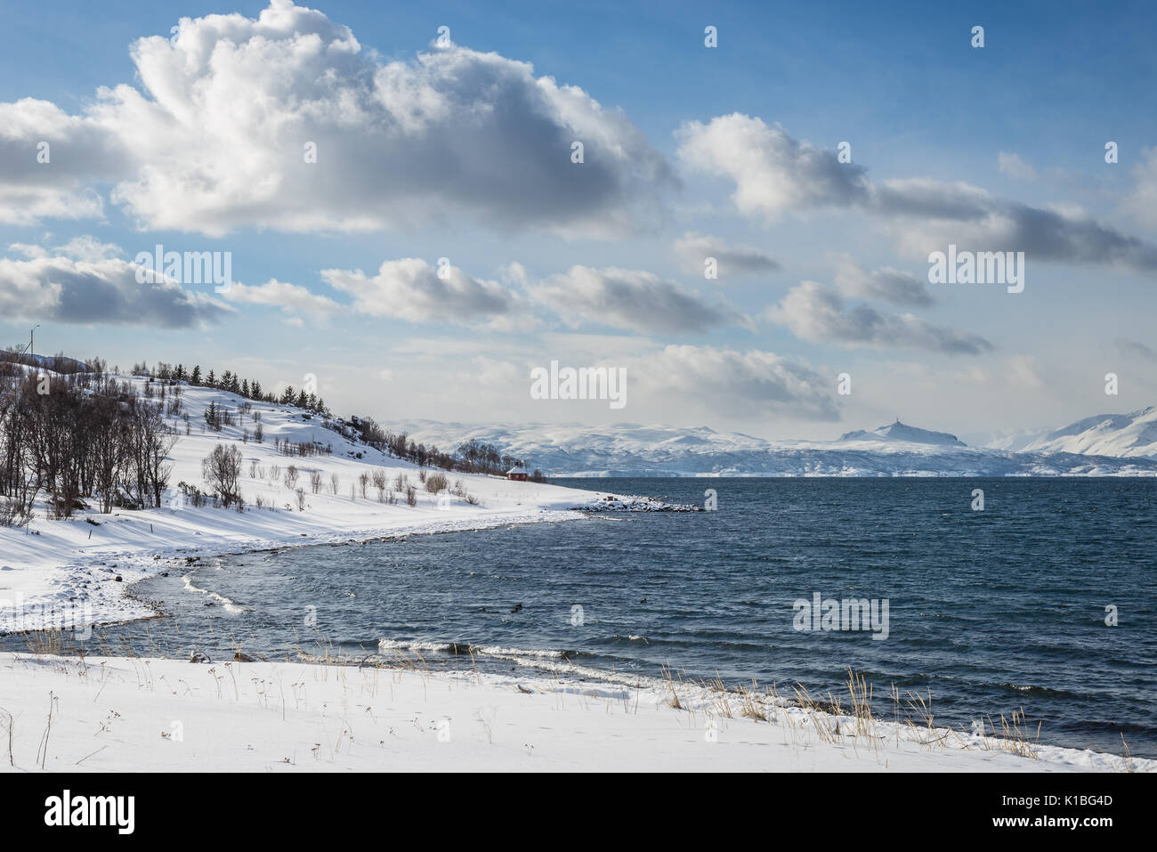 Kviby, alta, Finnmark, fjord, l'océan, sur la mer Banque D'Images