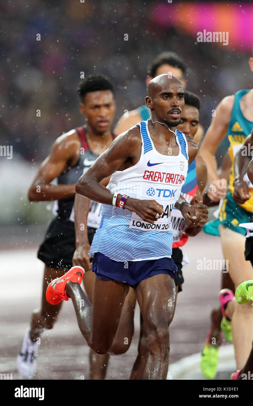 Mo Farah (Grande-Bretagne) en compétition dans l'épreuve du 5000 m 1 à la chaleur, aux Championnats du monde IAAF 2017, Queen Elizabeth Olympic Park, Stratford, London, UK. Banque D'Images