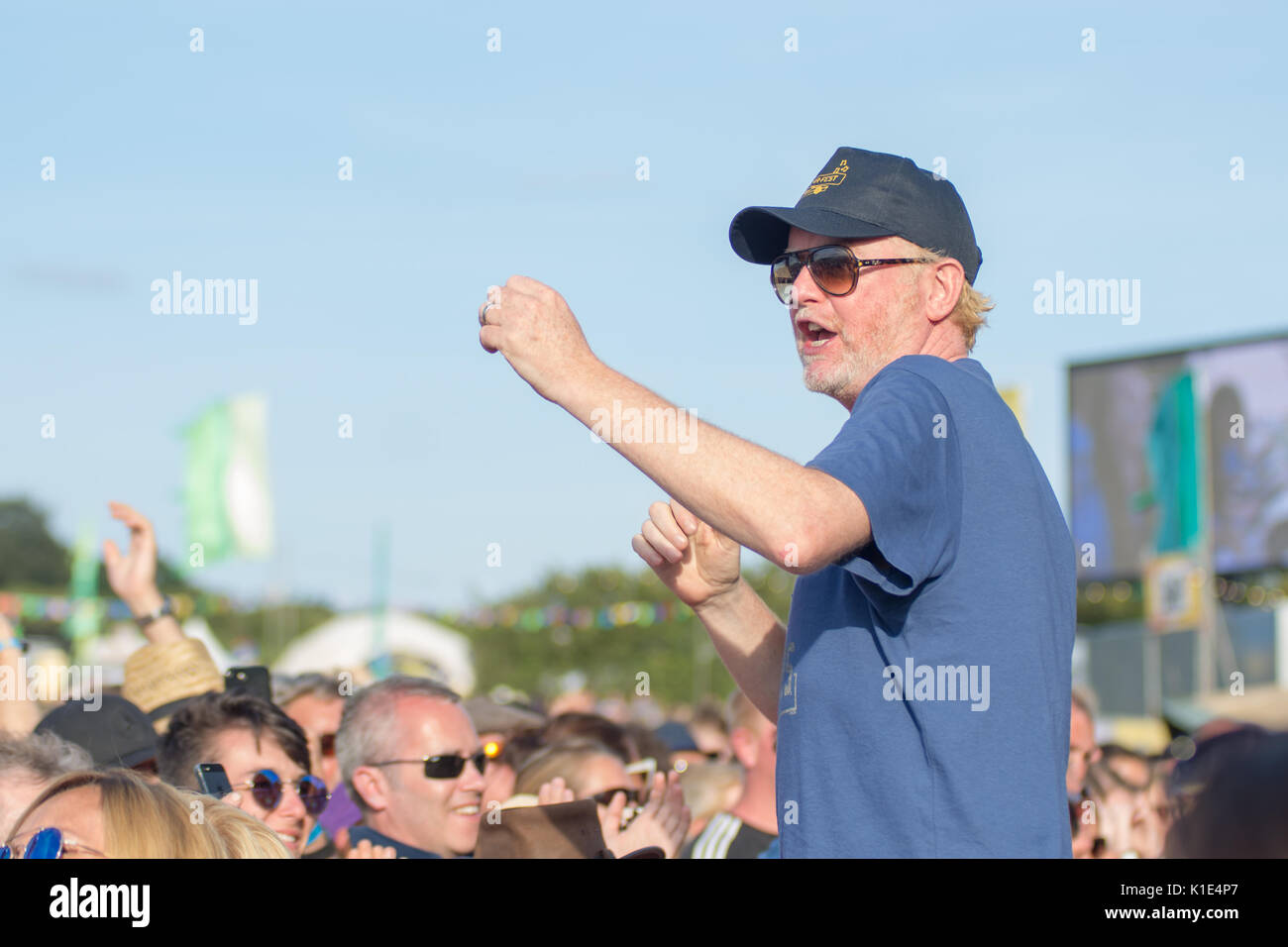 Chris Evans divertissant la foule au Sud Carfest Overton, Hampshire Angleterre 25 août 2017 Carfest Houlbrook Jim Crédit Sud/ Alamy Banque D'Images