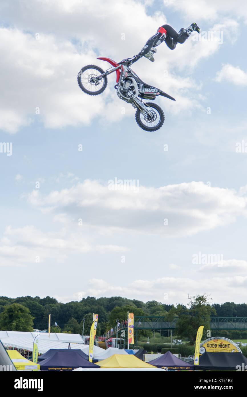Free style de moteur cross, au sud Carfest Overton, Hampshire Angleterre 25 août 2017 Carfest Houlbrook Jim Crédit Sud/ Alamy Banque D'Images