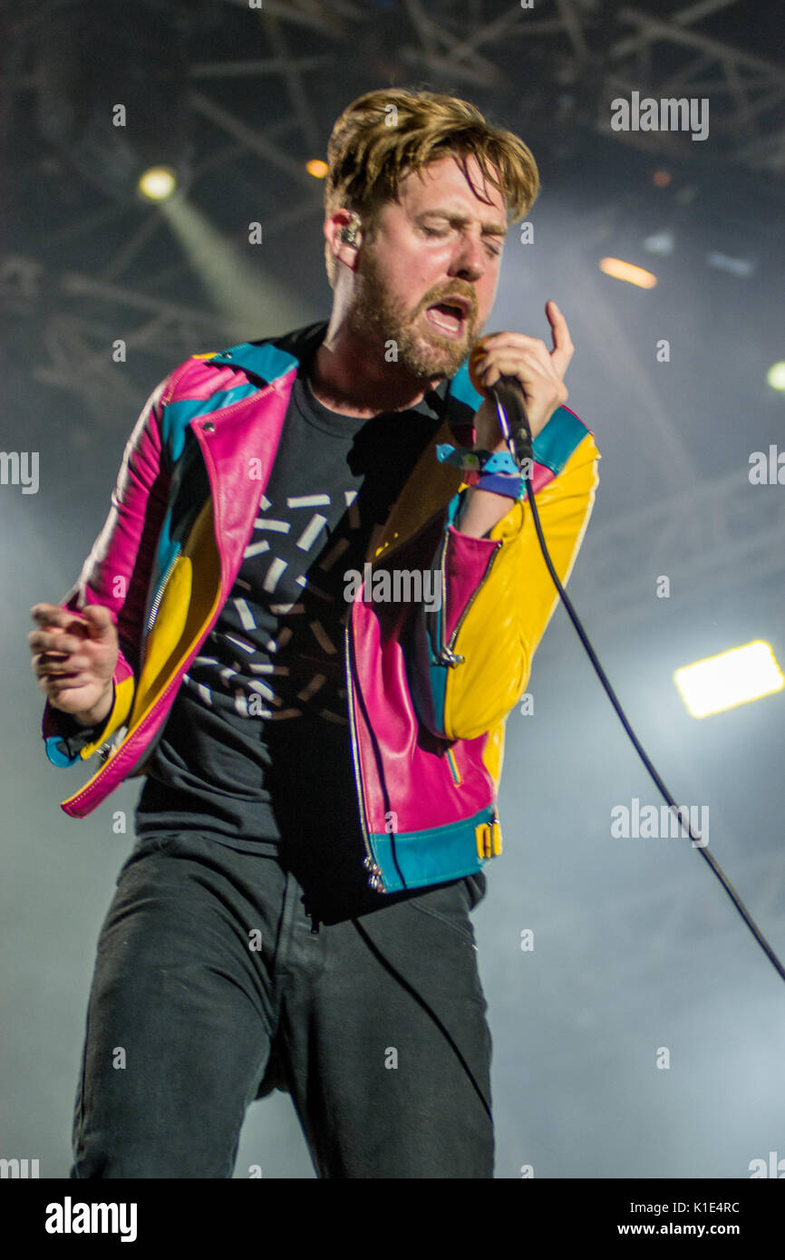 Kaiser Chef à Carfest Sud Overton, Hampshire Angleterre 25 août 2017 Carfest Houlbrook Jim Crédit Sud/ Alamy Banque D'Images