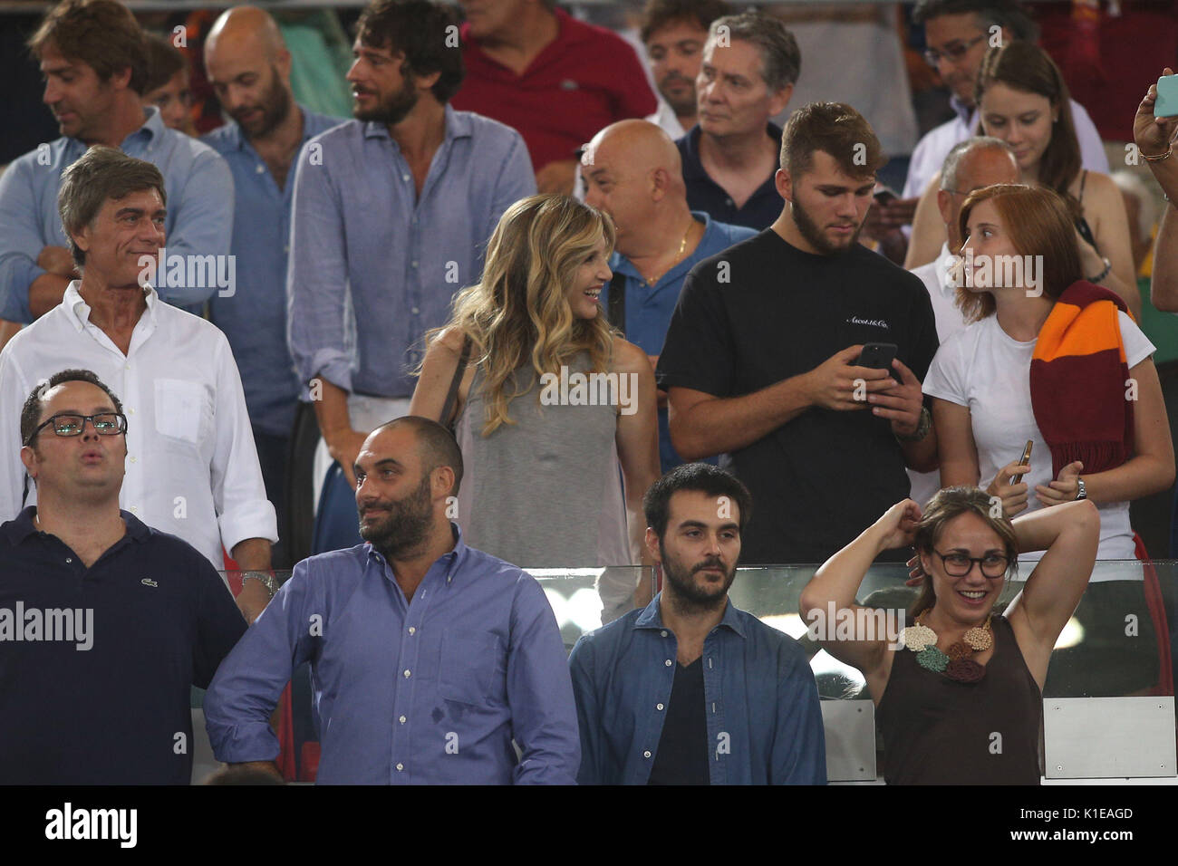26.08.2017. Stadio Olimpico, Rome, Italie. Serie A football. As Roma vs Inter. Lorella Cuccarini avec la famille. Banque D'Images