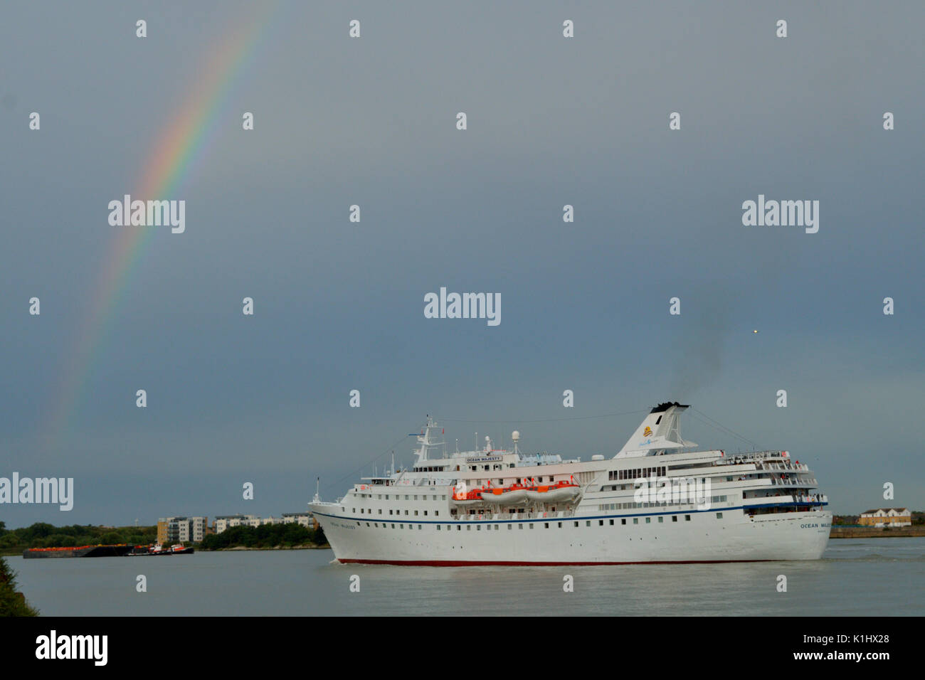 Londres, Royaume-Uni, le 14 août 2017 Croisière Ocean Majesté quitte la Tamise, Londres, après un appel de port Banque D'Images