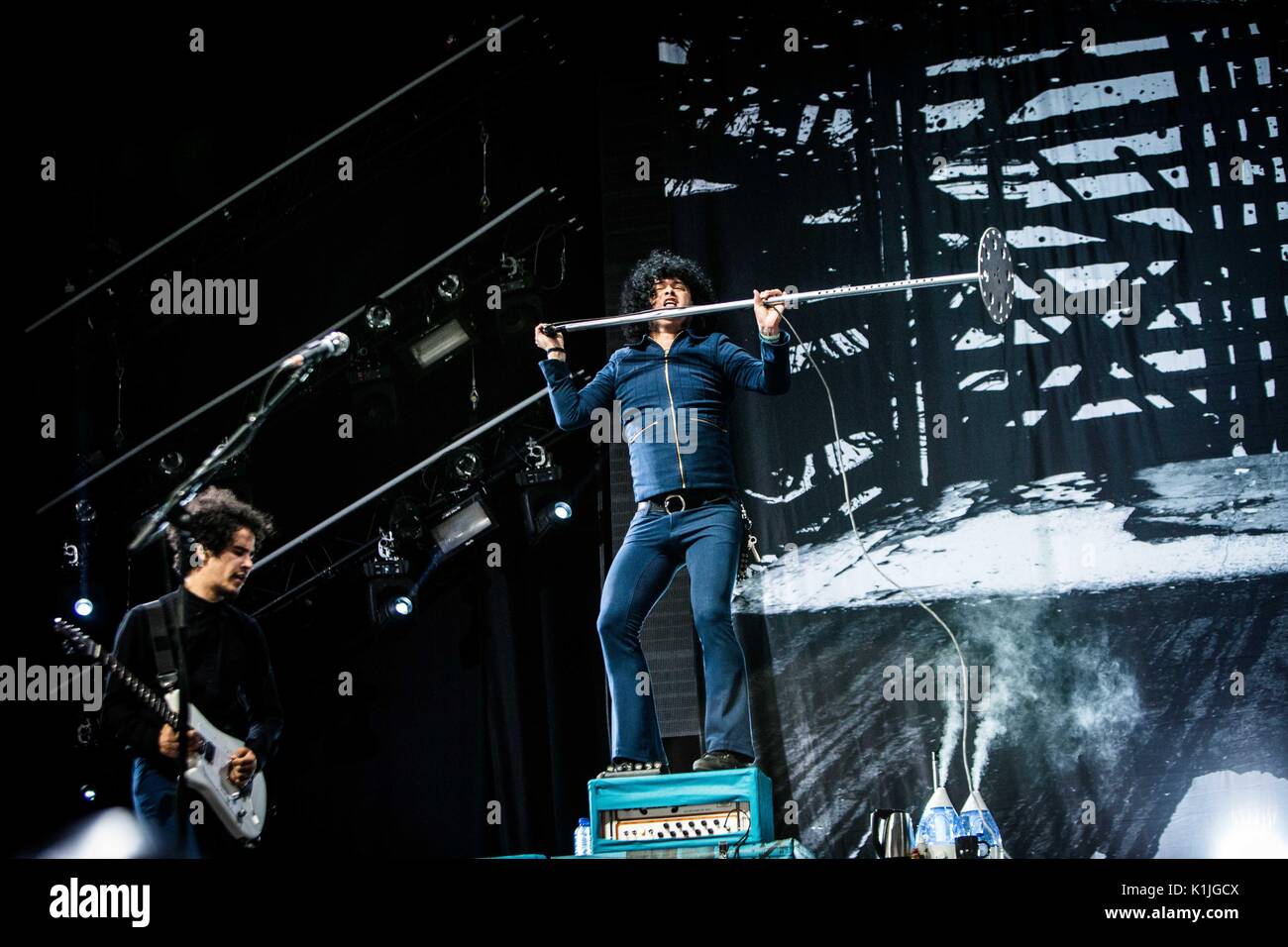 Le groupe de punk rock américain à l'unité dans la photo sur scène comme ils effectuer live au festival Lowlands 2017 à Biddinghuizen Pays-bas (photo de Roberto Finizio / Pacific Press) Banque D'Images