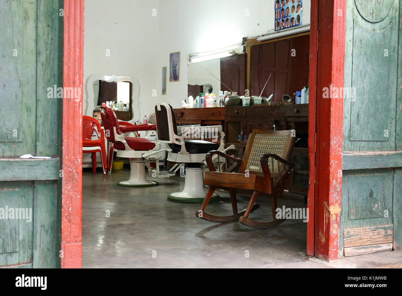 Ancien salon de coiffure Banque D'Images