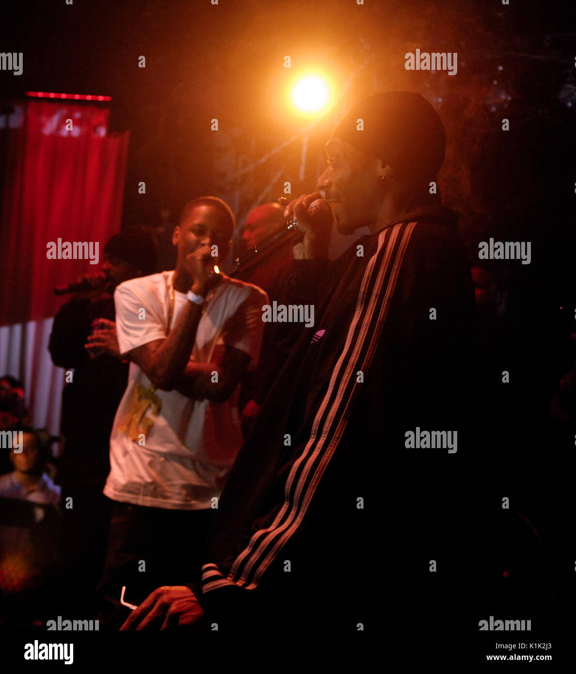(L-R) YG Snoop Dogg effectuer Key Club pour les jeunes et la gueule de bois d' mars 3,2011 West Hollywood. Banque D'Images