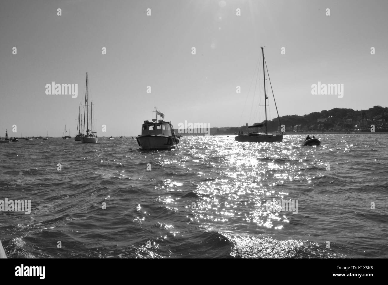Se félicitant de l'océan, la sérénité Banque D'Images